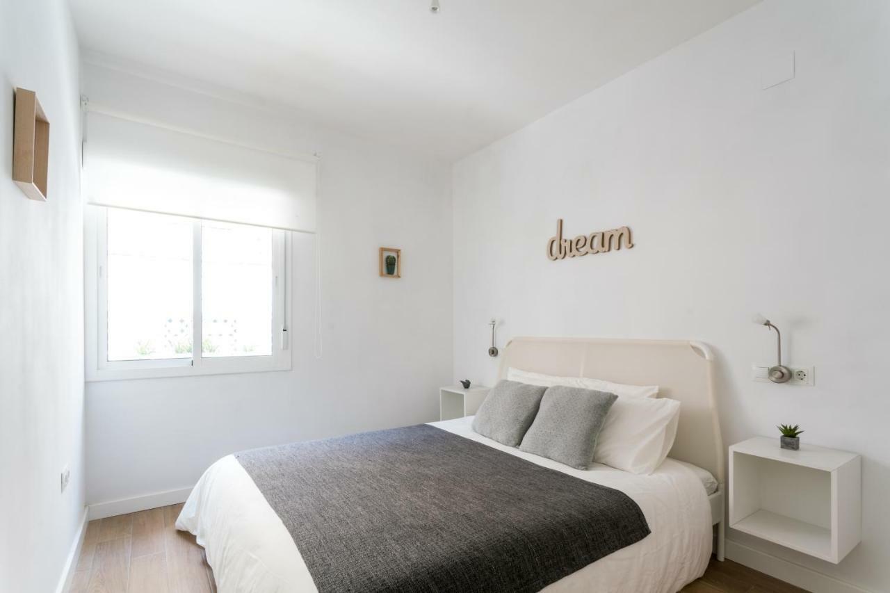 Triana 3 Bedrooms & 2 Bath Parking Included Севилья Экстерьер фото